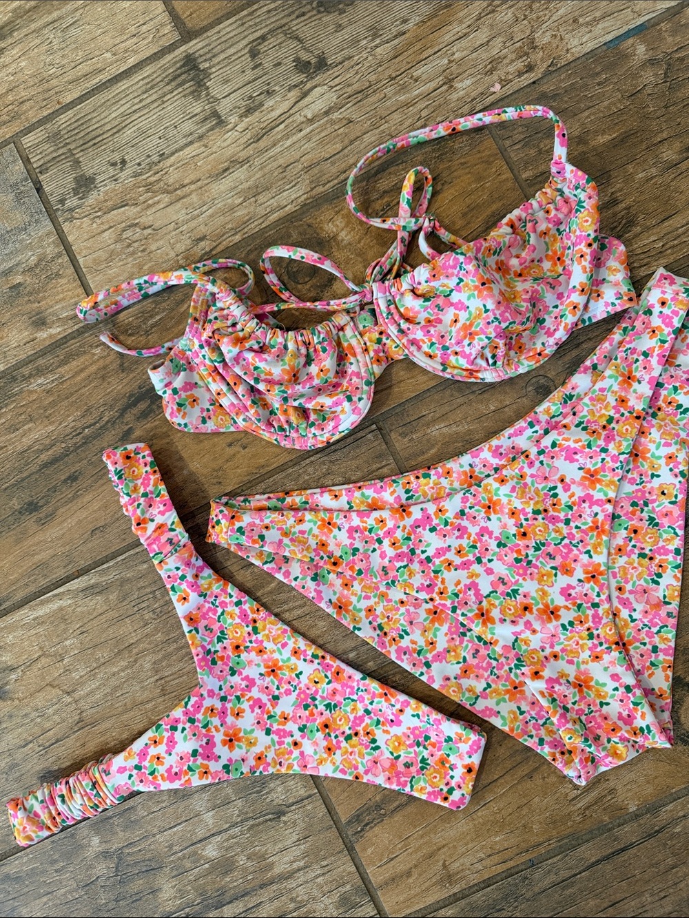 Kulani Kinis Pink Floral three-Piece Bikini set
